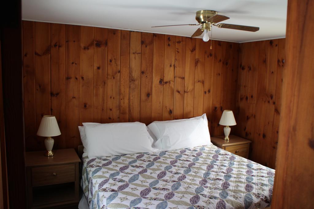 Pine Valley Cabins Thornton Номер фото